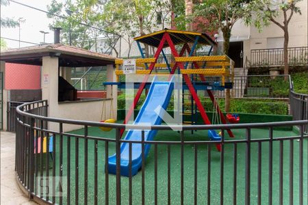 Apartamento para alugar com 42m², 2 quartos e sem vaga Apartamento para alugar com 42m², 2 quartos e sem vagaÁrea comum - Playground