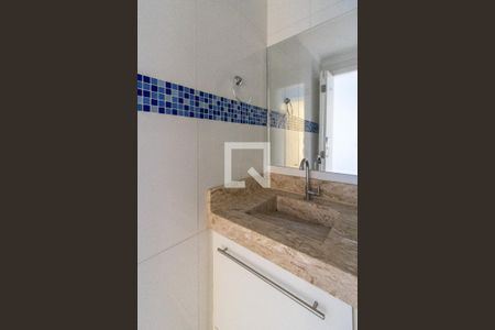 Apartamento para alugar com 75m², 2 quartos e sem vaga Apartamento para alugar com 75m², 2 quartos e sem vagaBanheiro da Suíte