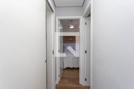 Corredor  de apartamento à venda com 2 quartos, 45m² em Centro, Diadema