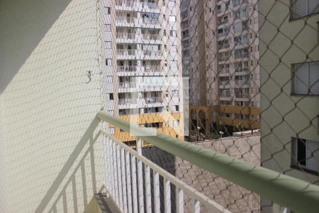 Apartamento para alugar com 77m², 3 quartos e 2 vagasVaranda da suíte