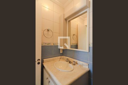 Apartamento à venda com 50m², 2 quartos e 1 vaga Apartamento à venda com 50m², 2 quartos e 1 vagaBanheiro