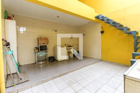Casa à venda com 125m², 3 quartos e 2 vagasQuintal/Área de Serviço
