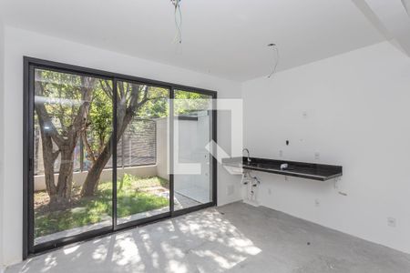 Sala/cozinha de casa de condomínio à venda com 2 quartos, 112m² em Vila Mariana, São Paulo
