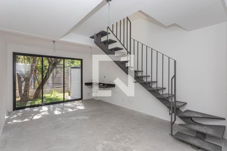 Casa de condomínio à venda com 112m², 2 quartos e 2 vagasSala/cozinha