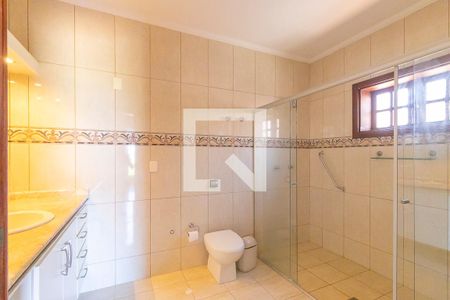 Banheiro da suíte de casa de condomínio à venda com 3 quartos, 322m² em Loteamento Caminhos de São Conrado (sousas), Campinas