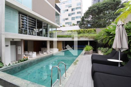 Apartamento à venda com 63m², 1 quarto e 2 vagasÁrea Comum - Piscina