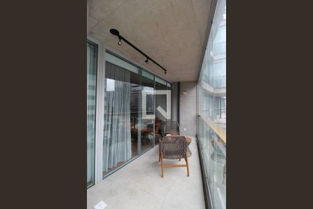 Apartamento à venda com 63m², 1 quarto e 2 vagasVaranda