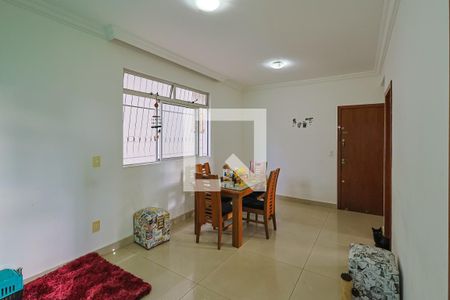 Sala de apartamento à venda com 3 quartos, 80m² em União, Belo Horizonte