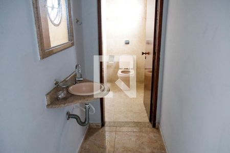Casa para alugar com 260m², 3 quartos e 2 vagasLavabo