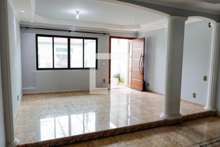 sala de casa para alugar com 3 quartos, 260m² em Ayrosa, Osasco