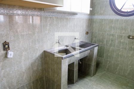 Casa para alugar com 260m², 3 quartos e 2 vagasLavanderia