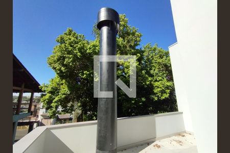 Casa à venda com 243m², 3 quartos e 2 vagasVaranda do quarto 