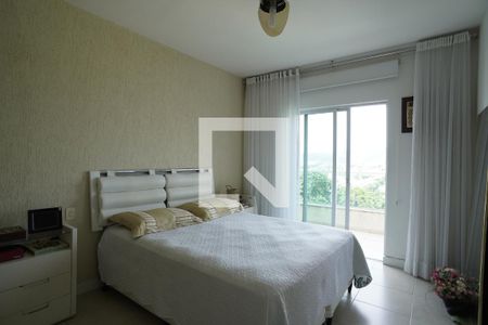 Quarto de casa para alugar com 6 quartos, 336m² em Camboinhas, Niterói