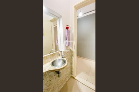 Casa para alugar com 212m², 3 quartos e 2 vagasLavabo