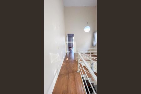 Casa para alugar com 212m², 3 quartos e 2 vagasCorredor