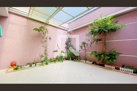 Casa para alugar com 212m², 3 quartos e 2 vagasVaranda - Quintal