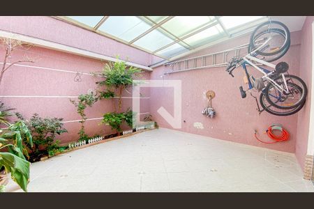 Varanda - Quintal de casa à venda com 3 quartos, 212m² em Jardim Stella, Santo André