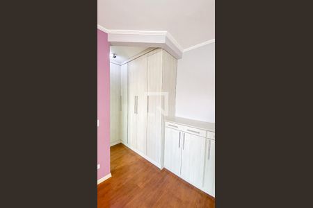 Casa para alugar com 212m², 3 quartos e 2 vagasSuite