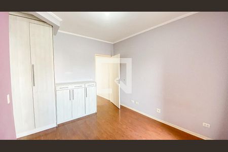 Casa para alugar com 212m², 3 quartos e 2 vagasSuíte