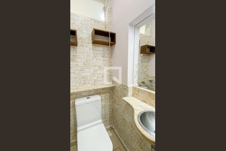 Casa para alugar com 212m², 3 quartos e 2 vagasLavabo