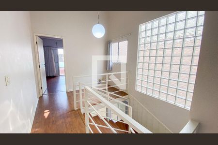 Casa para alugar com 212m², 3 quartos e 2 vagasCorredor