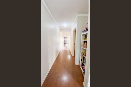 Casa para alugar com 212m², 3 quartos e 2 vagasCorredor