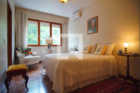 Apartamento à venda com 241m², 3 quartos e 1 vagaSuíte 1