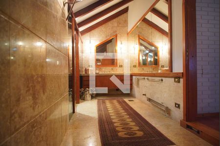 Apartamento à venda com 241m², 3 quartos e 1 vagaBanheiro da Suíte 2