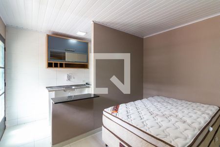 Kitnet de casa para alugar com 1 quarto, 35m² em Vila Anglo Brasileira, São Paulo