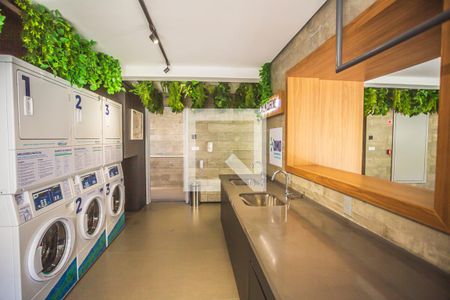 Apartamento para alugar com 21m², 1 quarto e sem vagaÁrea comum - Lavandeiria coletiva