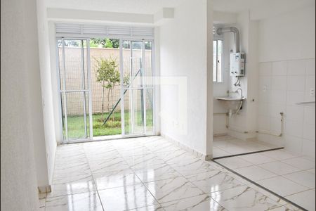 Sala de apartamento para alugar com 2 quartos, 50m² em Campo Grande, Rio de Janeiro