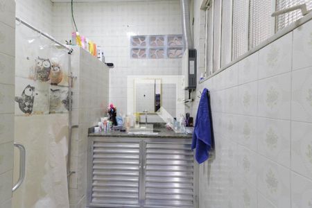 Casa à venda com 85m², 2 quartos e 1 vaga Casa à venda com 85m², 2 quartos e 1 vagaBanheiro