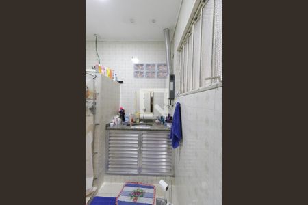 Casa à venda com 85m², 2 quartos e 1 vaga Casa à venda com 85m², 2 quartos e 1 vagaBanheiro