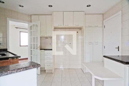 Apartamento à venda com 92m², 3 quartos e 2 vagasCozinha