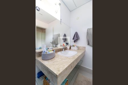 Casa à venda com 800m², 4 quartos e 8 vagasSuíte 2 - Banheiro