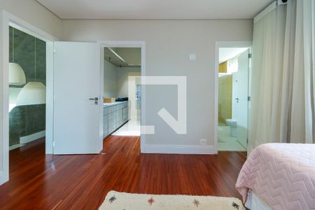 Casa à venda com 800m², 4 quartos e 8 vagasSuíte 3