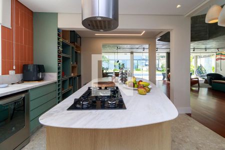 Casa à venda com 800m², 4 quartos e 8 vagasCozinha