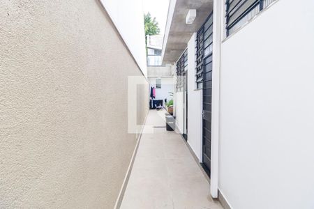 Casa à venda com 800m², 4 quartos e 8 vagasCorredor