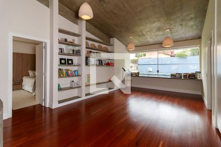 Casa à venda com 800m², 4 quartos e 8 vagasAnte Sala das Suítes