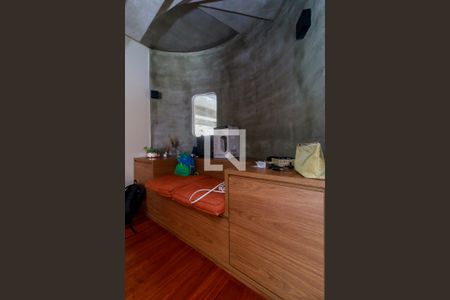 Casa à venda com 800m², 4 quartos e 8 vagasSala