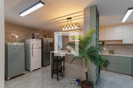 Casa de condomínio à venda com 450m², 5 quartos e 4 vagasCozinha