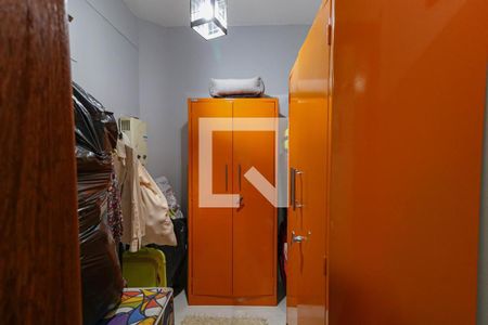 Casa de condomínio à venda com 450m², 5 quartos e 4 vagasCloset do quarto