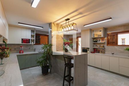 Casa de condomínio à venda com 450m², 5 quartos e 4 vagasCozinha