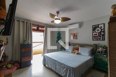 Casa de condomínio à venda com 450m², 5 quartos e 4 vagasQuarto 4 - Suíte