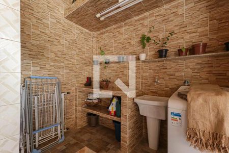 Casa de condomínio à venda com 450m², 5 quartos e 4 vagasÁrea de Serviço