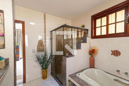 Casa de condomínio à venda com 450m², 5 quartos e 4 vagasBanheiro da Suíte 4