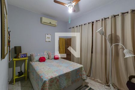 Quarto  de casa de condomínio à venda com 5 quartos, 450m² em Cachambi, Rio de Janeiro