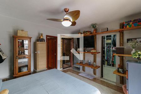 Casa de condomínio à venda com 450m², 5 quartos e 4 vagasQuarto 4 - Suíte