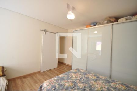 Casa à venda com 200m², 2 quartos e 2 vagasSuite 2