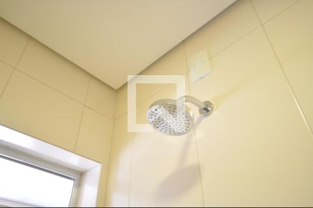 Casa à venda com 200m², 2 quartos e 2 vagasBanheiro da Suíte 1